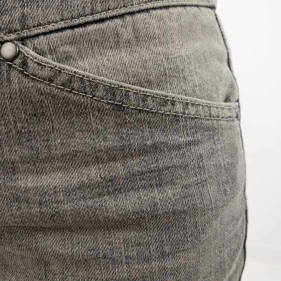 Tahari 2 Straight Leg Stretch Trouser Jeans Gray - Picture 2 of 11